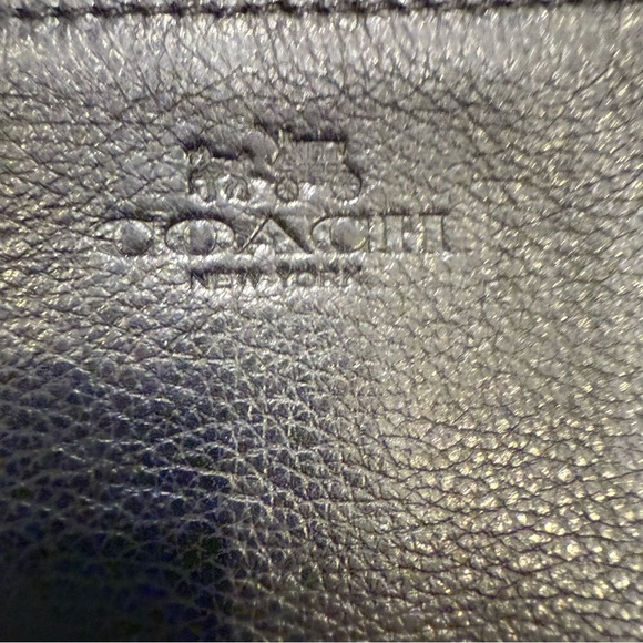 Coach Horse & Carriage Black Pebbled Leather Double Zip Wallet - Picture 3 of 12